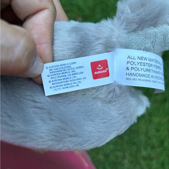 9" Mini Flopsie Sting Ray Soft Stuffed Animal Plush from Aurora - Picture 8 of 11